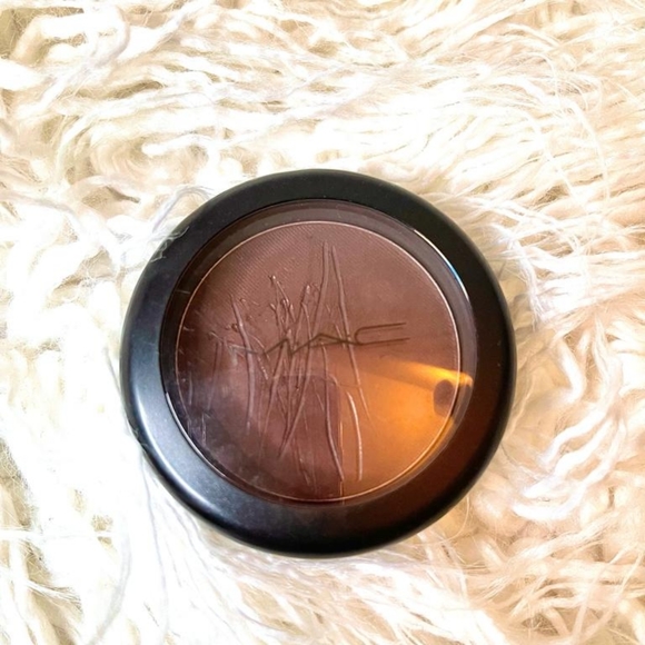 Mac Cosmetics Film Noir Blush - Picture 1 of 3
